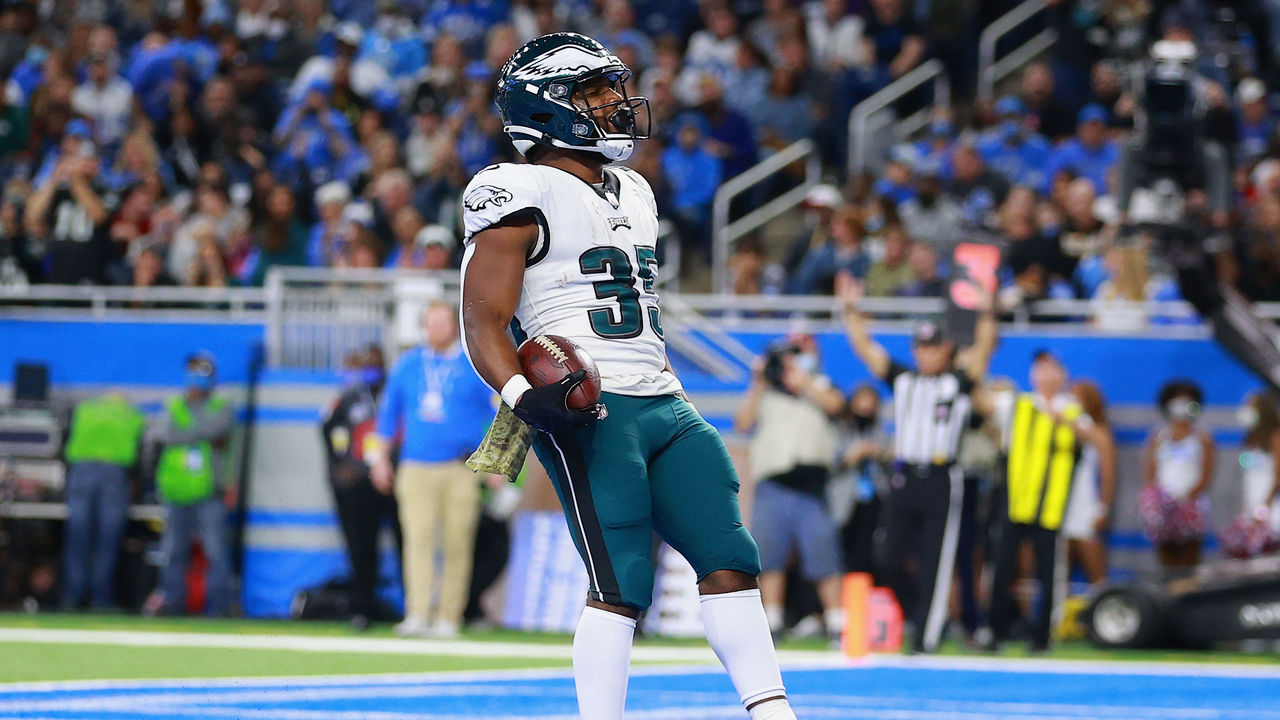 Ground and pound: Eagles RBs score 4 TDs in 44-6 win over Detroit