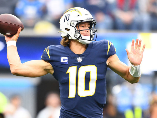 Justin Herbert of the Los Angeles Chargers throws the ball during the  News Photo - Getty Images