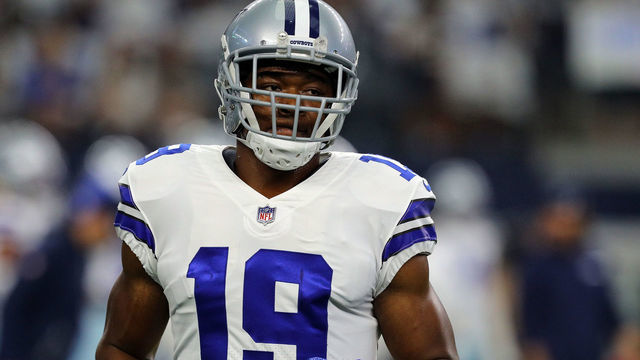 ARLINGTON, TEXAS - OCTOBER 10: Amari Cooper #19 of the Dallas Cowboys runs off the field during the game against the New York Giants at AT&T Stadium on October 10, 2021 in Arlington, Texas.