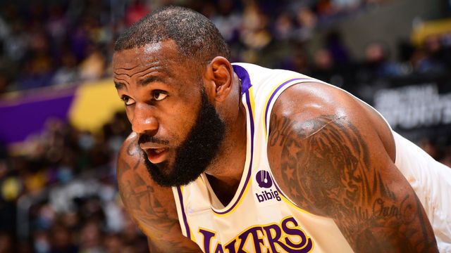 LOS ANGELES, CA - OCTOBER 31: LeBron James #6 of the Los Angeles Lakers looks on during the game against the Houston Rockets on October 31, 2021 at STAPLES Center in Los Angeles, California. NOTE TO USER: User expressly acknowledges and agrees that, by downloading and/or using this Photograph, user is consenting to the terms and conditions of the Getty Images License Agreement. Mandatory Copyright Notice: Copyright 2021 NBAE