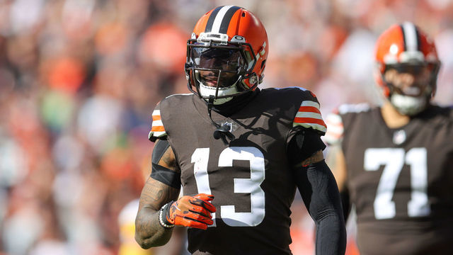 CLEVELAND, OH - OCTOBER 31: Cleveland Browns wide receiver Odell Beckham (13) on the field during the second quarter of the National Football League game between the Pittsburgh Steelers and Cleveland Browns on October 31, 2021, at FirstEnergy Stadium in Cleveland, OH.
