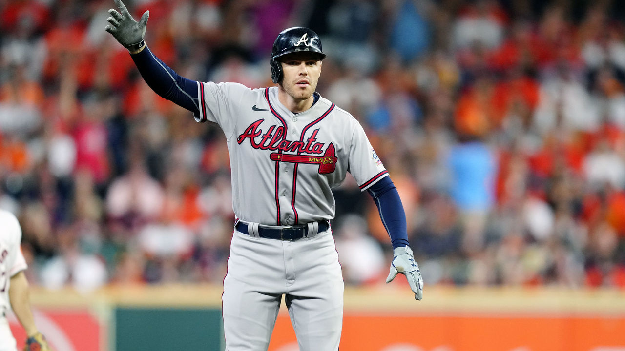 Atlanta Braves continue to tinker at roster edges