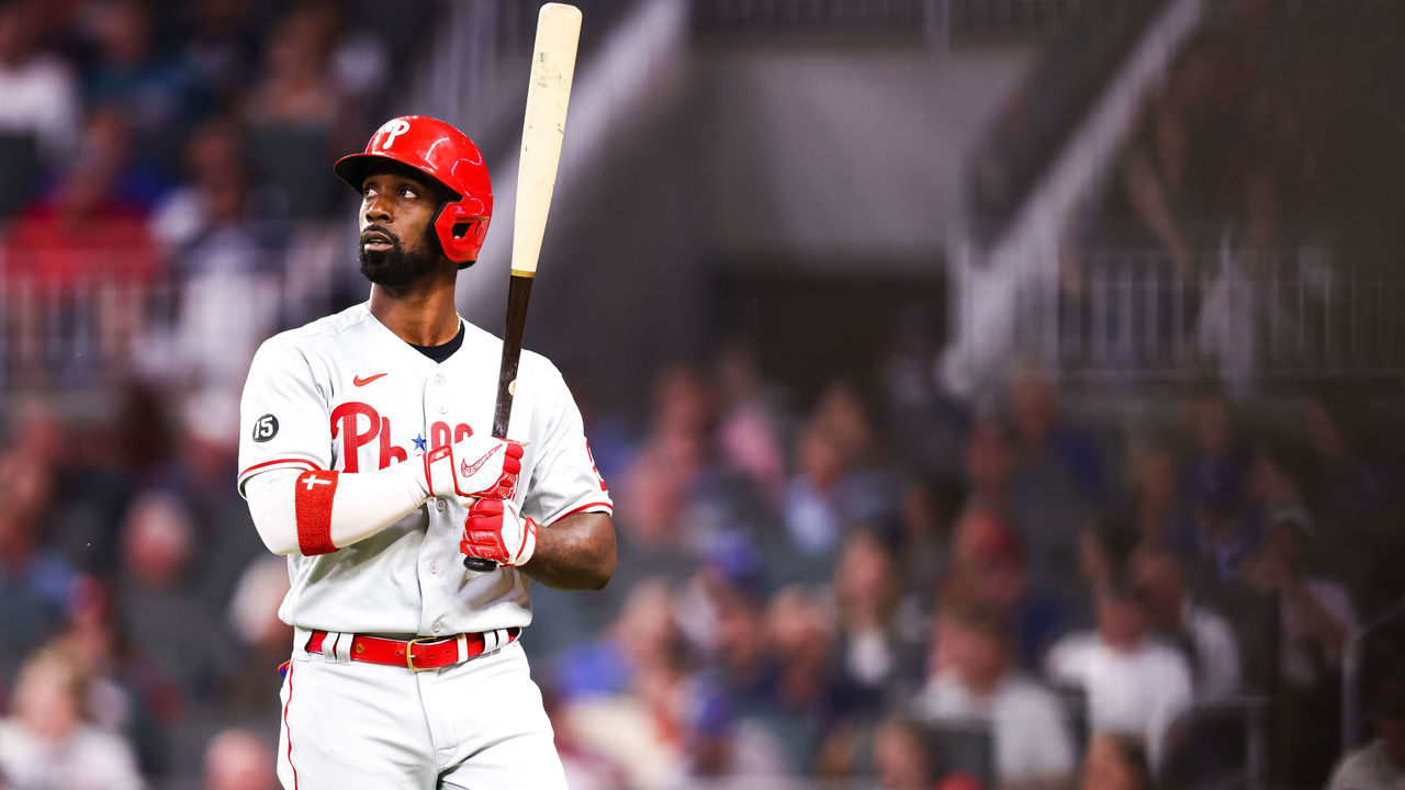 Phillies sign Andrew McCutchen to a three-year, $50 million deal