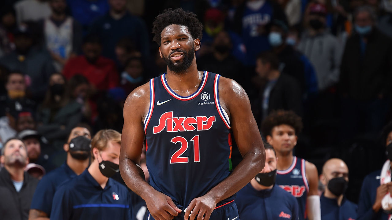 PHILADELPHIA, PA - NOVEMBER 3: Joel Embiid #21 of the Philadelphia 76ers smiles during a game against the Chicago Bulls on November 3, 2021 at Wells Fargo Center in Philadelphia, Pennsylvania. NOTE TO USER: User expressly acknowledges and agrees that, by downloading and/or using this Photograph, user is consenting to the terms and conditions of the Getty Images License Agreement. Mandatory Copyright Notice: Copyright 2021 NBAE