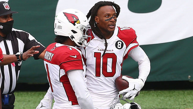 EAST RUTHERFORD, NEW JERSEY - OCTOBER 11: DeAndre Hopkins #10 of the Arizona Cardinals celebrates his fourth quarter touchdown with Kyler Murray #1 against the New York Jets at MetLife Stadium on October 11, 2020 in East Rutherford, New Jersey. Arizona Cardinals defeated the New York Jets 30-10.