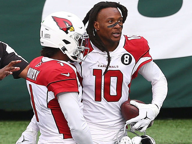 DeAndre Hopkins of the Arizona Cardinals celebrates after scoring a News  Photo - Getty Images