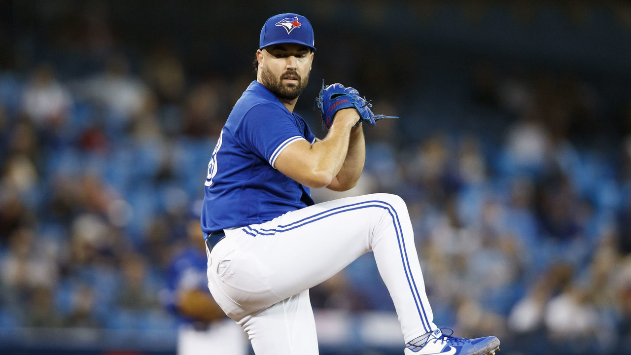 TORONTO, ON - SEPTEMBER 30: Robbie Ray #38 of the Toronto Blue Jays pitches in the second inning of their MLB game against the New York Yankees at Rogers Centre on September 30, 2021 in Toronto, Ontario.