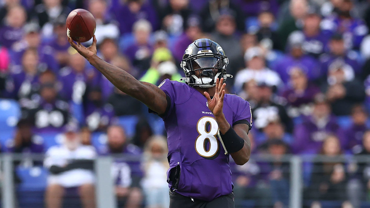BALTIMORE, MARYLAND - NOVEMBER 07: Quarterback Lamar Jackson #8 of the Baltimore Ravens passes the ball against the Minnesota Vikings in the second quarter at M&T Bank Stadium on November 07, 2021 in Baltimore, Maryland.