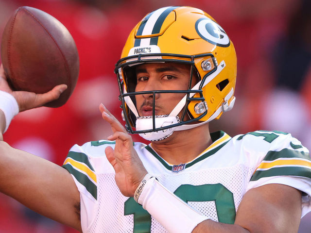 FILE - Green Bay Packers quarterback Jordan Love (10) warms up