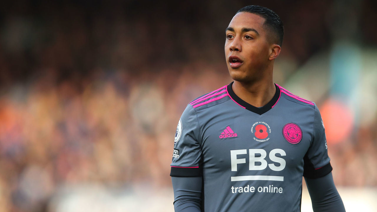 LEEDS, ENGLAND - NOVEMBER 07: Youri Tielemans of Leicester City during the Premier League match between Leeds United and Leicester City at Elland Road on November 7, 2021 in Leeds, England.