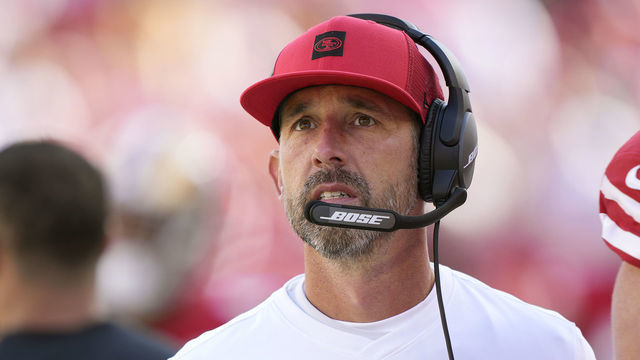 SANTA CLARA, CALIFORNIA - NOVEMBER 07: Head coach Kyle Shanahan of the San Francisco 49ers looks on during the first quarter against the Arizona Cardinals at Levi's Stadium on November 07, 2021 in Santa Clara, California.
