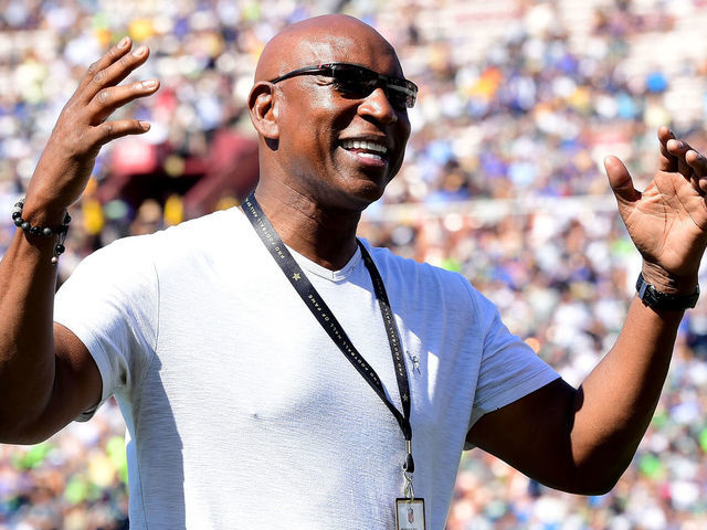 Los Angeles Rams: Former RB Eric Dickerson happy with relocation