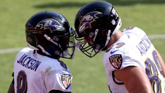 LANDOVER, MARYLAND - OCTOBER 04: Tight end Mark Andrews #89 of the Baltimore Ravens celebrates with quarterback Lamar Jackson #8 after catching a second half touchdown pass against the Washington Football Team at FedExField on October 04, 2020 in Landover, Maryland.