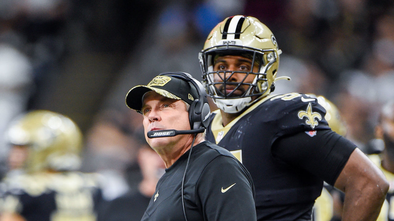 NEW ORLEANS, LA - NOVEMBER 07: New Orleans Saints head coach Sean Payton watches a replay on the jumbotron during the football game between the Atlanta Falcons and New Orleans Saints at Caesar's Superdome on November 7, 2021 in New Orleans, LA.