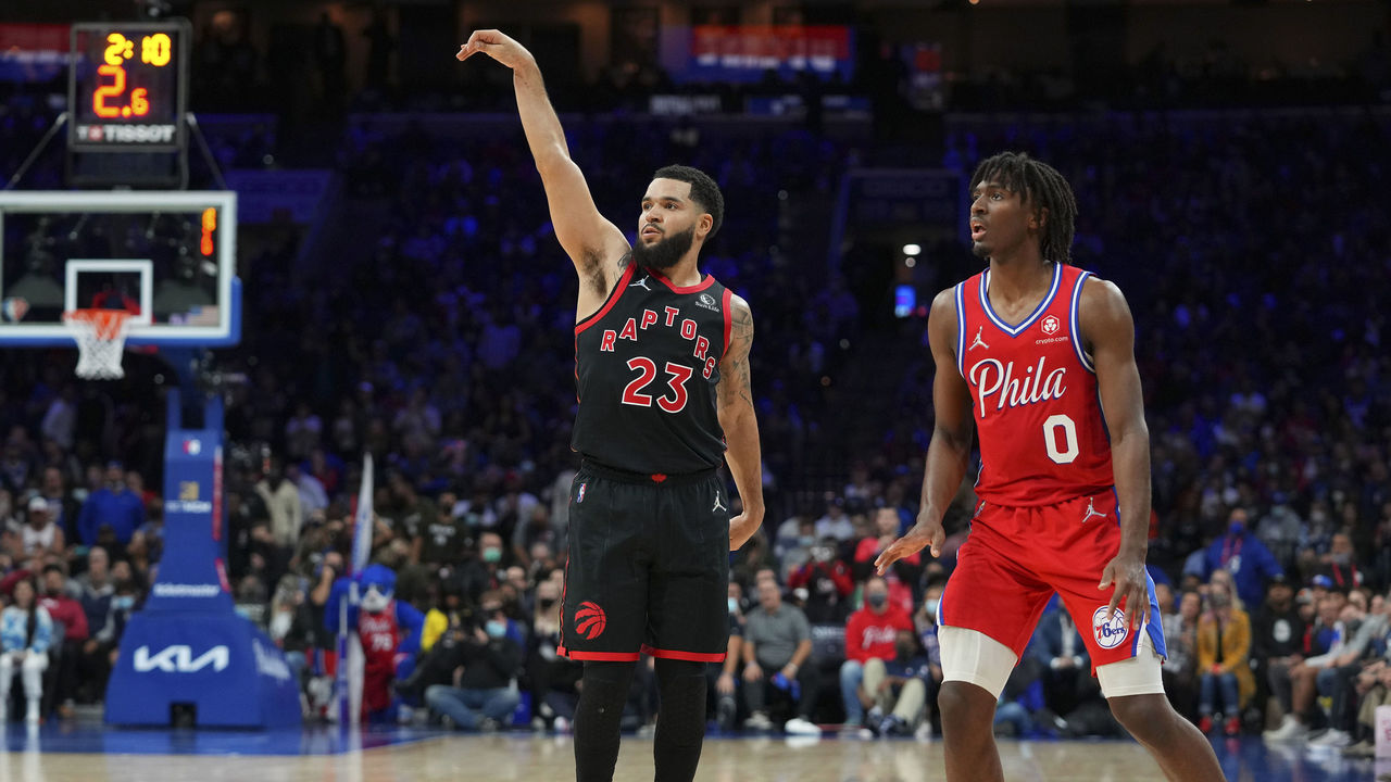 VanVleet, Trent hit late 3s as Raptors beat 76ers | theScore.com