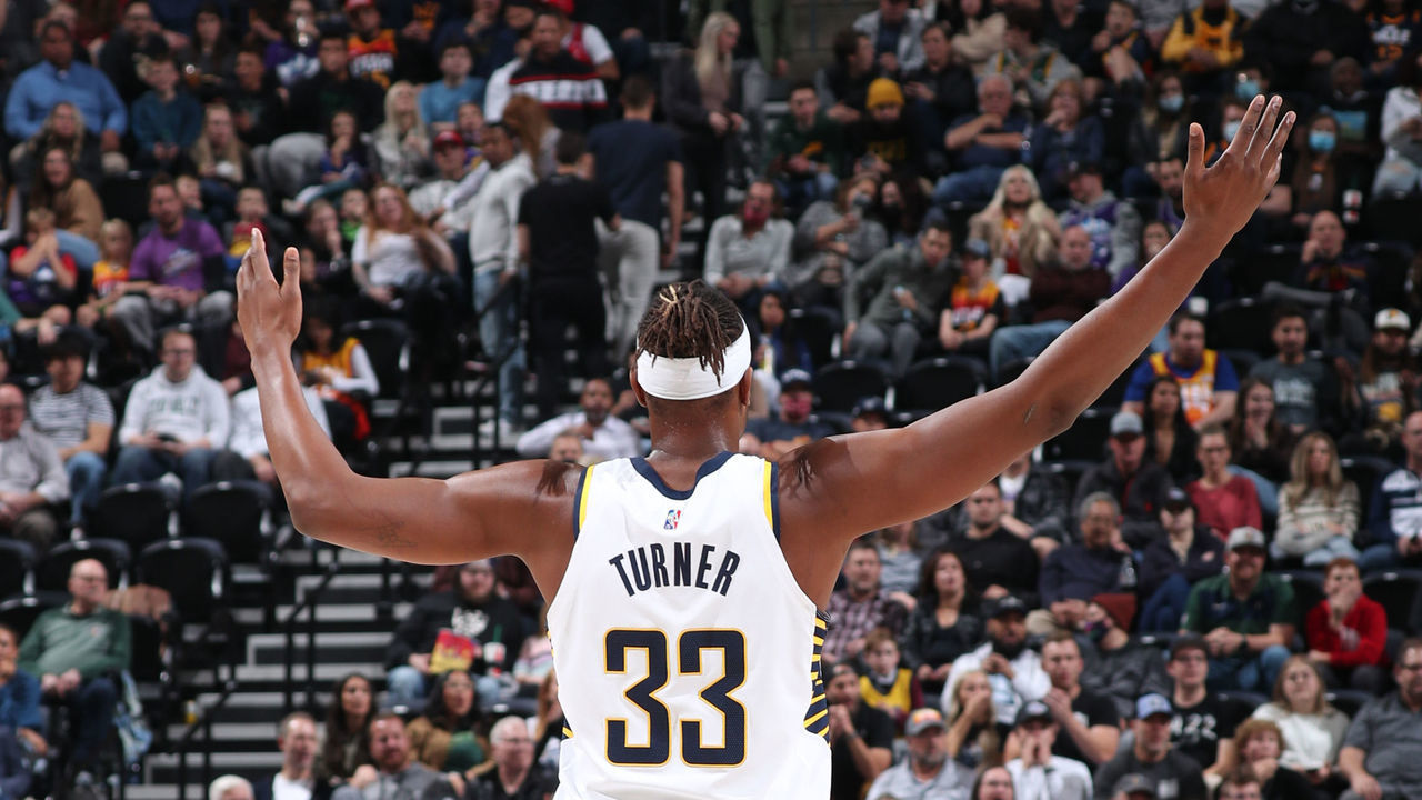 SALT LAKE CITY, UT - NOVEMBER 11: Myles Turner #33 of the Indiana Pacers looks on during the game against the Utah Jazz on November 11, 2021 at vivint.SmartHome Arena in Salt Lake City, Utah. Mandatory Copyright Notice: Copyright 2021 NBAE