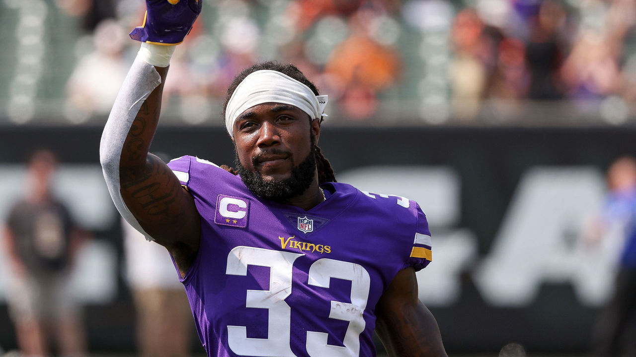 CINCINNATI, OHIO - SEPTEMBER 12: Dalvin Cook #33 of the Minnesota Vikings looks on before the game against the Cincinnati Bengals at Paul Brown Stadium on September 12, 2021 in Cincinnati, Ohio.