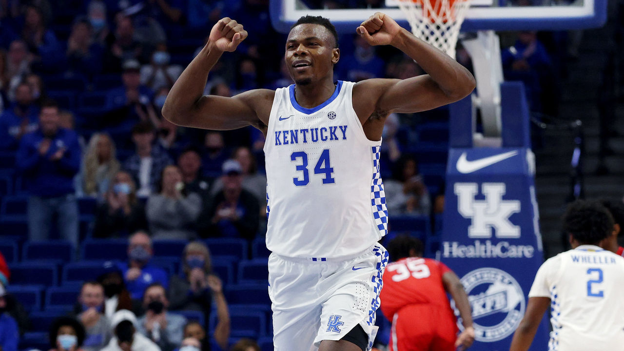 LEXINGTON, KENTUCKY - NOVEMBER 12: Oscar Tshiebwe #34 of the Kentucky Wildcats reacts in the first half against the Robert Morris Colonials at Rupp Arena on November 12, 2021 in Lexington, Kentucky.