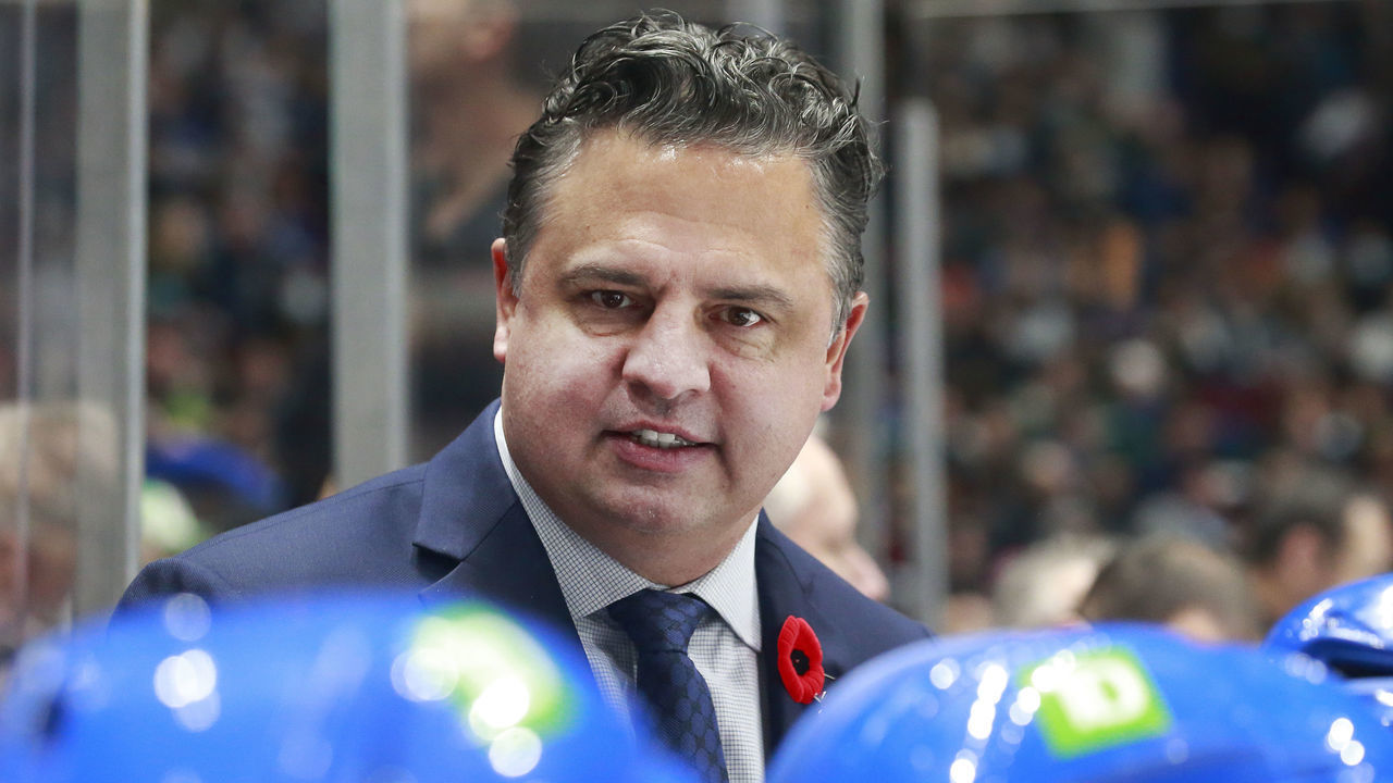 VANCOUVER, BC - NOVEMBER 7: Head coach Travis Green of the Vancouver Canucks looks on from the bench during their NHL game against the Dallas Stars at Rogers Arena November 7, 2021 in Vancouver, British Columbia, Canada. "n