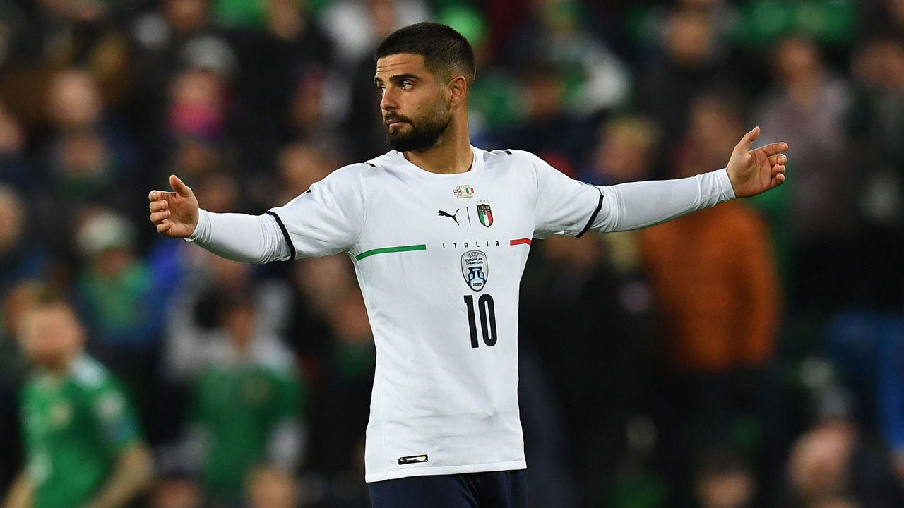 BELFAST, NORTHERN IRELAND - NOVEMBER 15: Lorenzo Insigne of Italy reacts during the 2022 FIFA World Cup Qualifier match between Northern Ireland and Italy at Windsor Park on November 15, 2021 in Belfast, Northern Ireland.