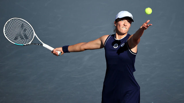 GUADALAJARA, MEXICO - NOVEMBER 15: Iga Swiatek of Poland serves in her singles match against Paula Badosa of Spain during Day 6 of 2021 Akron WTA Finals Guadalajara at Centro Panamericano de Tenis on November 15, 2021 in Guadalajara, Mexico.