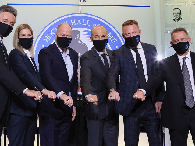 TORONTO, ONTARIO - NOVEMBER 12: (L-R) Doug Wilson, Kim St-Pierre, Kevin Lowe, Jerome Iginla, Marian Hossa and Ken Holland attend a photo opportunity for their induction into the Hockey Hall of Fame at the Hockey Hall Of Fame on November 12, 2021 in Toronto, Ontario, Canada.