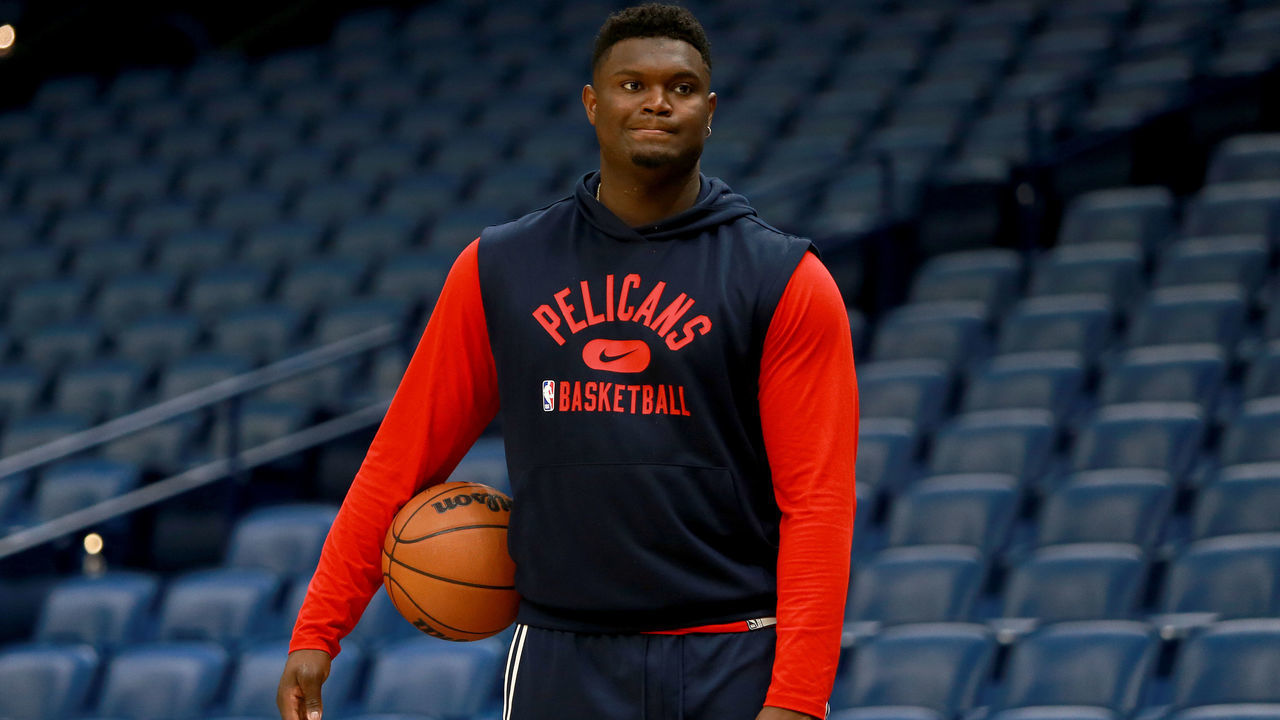 NEW ORLEANS, LOUISIANA - NOVEMBER 13: Zion Williamson #1 of the New Orleans Pelicans stands on the court prior to the start of a NBA game against the Memphis Grizzlies at Smoothie King Center on November 13, 2021 in New Orleans, Louisiana.