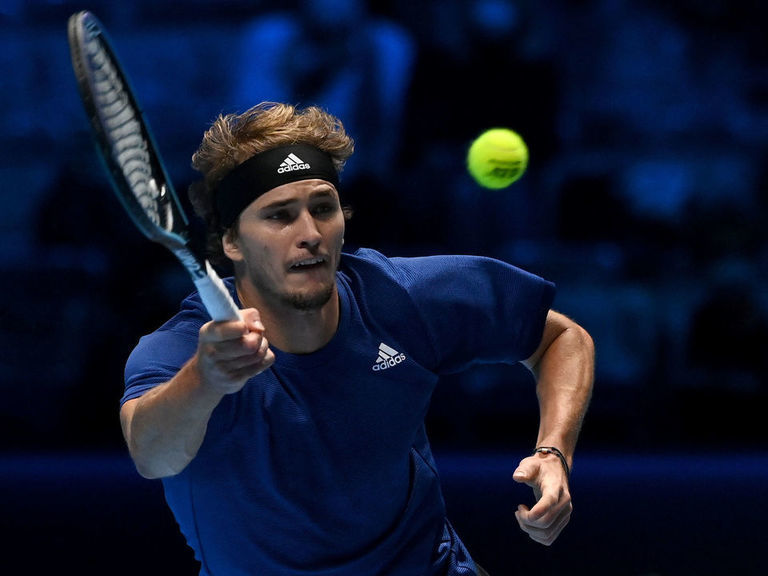 Zverev joins Djokovic, Medvedev in semis at ATP Finals | theScore.com