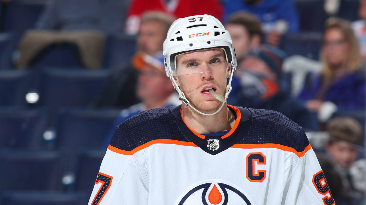 BUFFALO, NY - NOVEMBER 12: Connor McDavid #97 of the Edmonton Oilers prepares for a faceoff against the Buffalo Sabres during an NHL game on November 12, 2021 at KeyBank Center in Buffalo, New York.