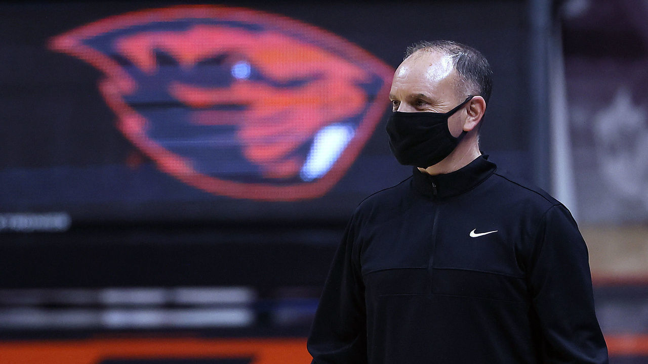 CORVALLIS, OREGON - FEBRUARY 13: Head coach Scott Rueck of the Oregon State Beavers watches from the sideline during the second half against the Stanford Cardinal at Gill Coliseum on February 13, 2021 in Corvallis, Oregon.