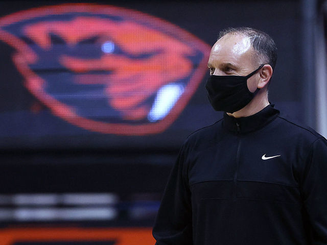 CORVALLIS, OREGON - FEBRUARY 13: Head coach Scott Rueck of the Oregon State Beavers watches from the sideline during the second half against the Stanford Cardinal at Gill Coliseum on February 13, 2021 in Corvallis, Oregon.