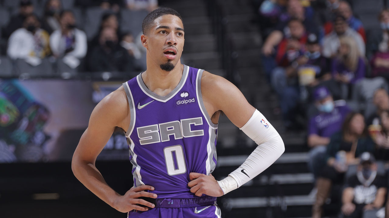 SACRAMENTO, CA - NOVEMBER 20: Tyrese Haliburton #0 of the Sacramento Kings looks on during the game against the Utah Jazz on November 20, 2021 at Golden 1 Center in Sacramento, California. Mandatory Copyright Notice: Copyright 2021 NBAE