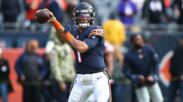 CHICAGO, IL - NOVEMBER 21: Chicago Bears quarterback Justin Fields (1) throws the ball before a NFL game between the Baltimore Ravens and the Chicago Bears on November 21, 2021 at Soldier Field in Chicago, IL.