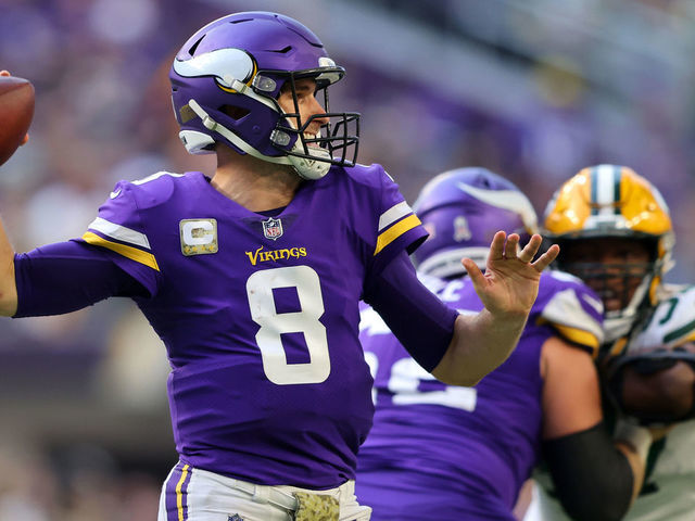 Cousins, Vikings pass by Packers