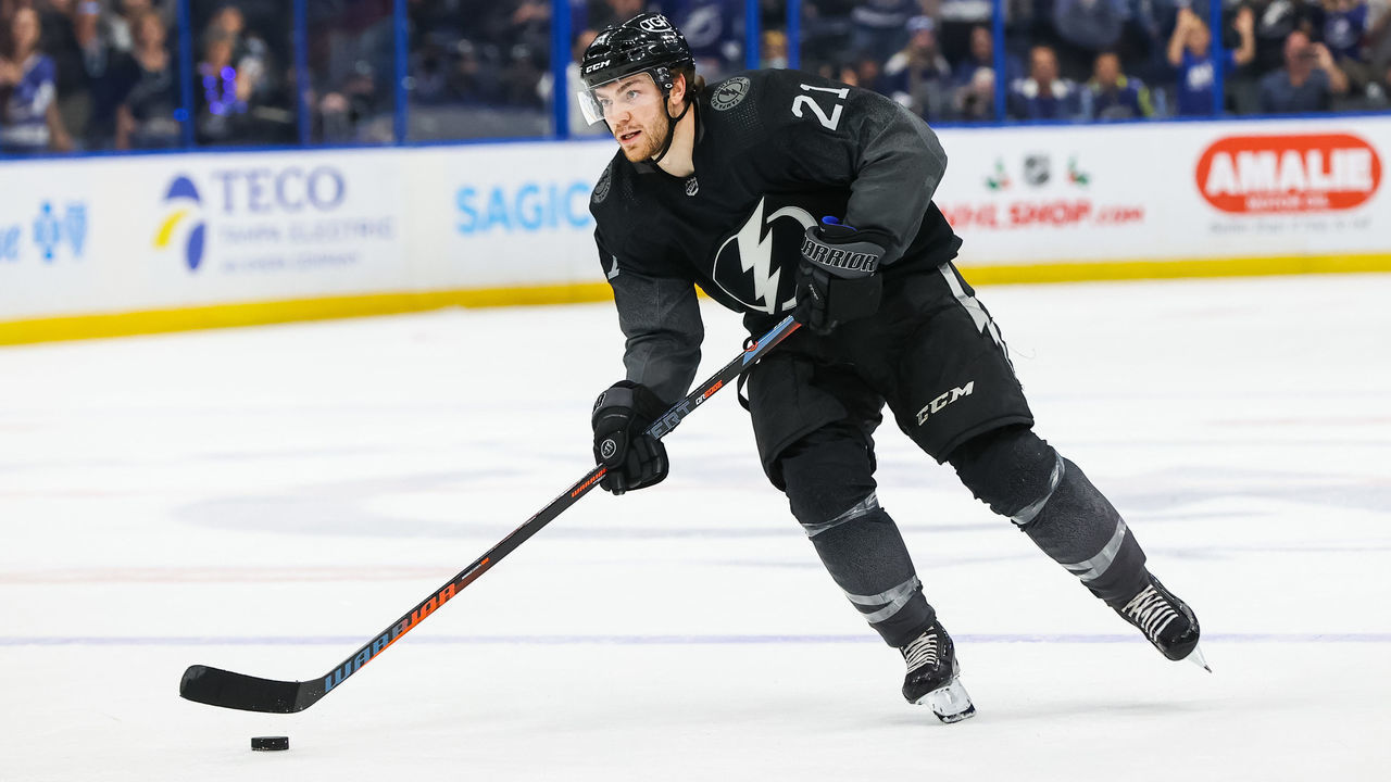 TAMPA, FL - NOVEMBER 20: Brayden Point #21 of the Tampa Bay Lightning during a penalty shot against the New Jersey Devils during the third period at Amalie Arena on November 20, 2021 in Tampa, Florida.