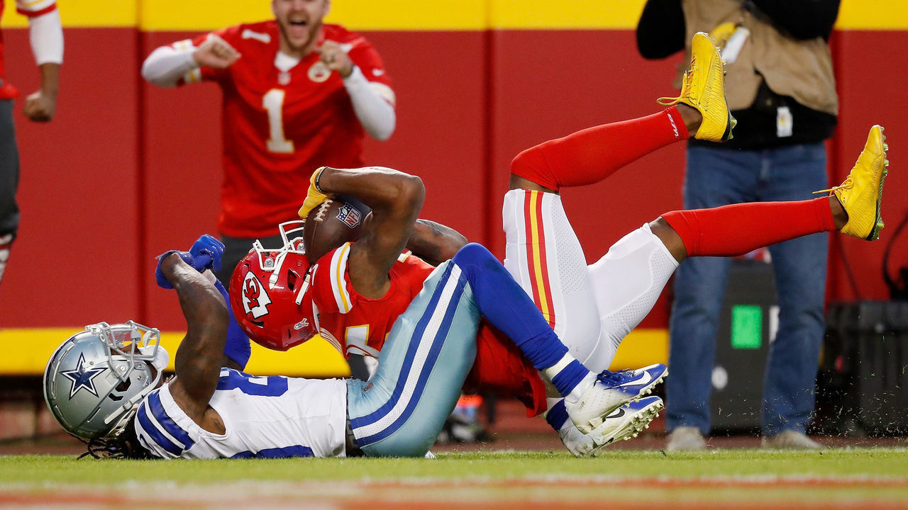 KANSAS CITY, MISSOURI - NOVEMBER 21: Charvarius Ward #35 of the Kansas City Chiefs intercepts a pass in the end zone intended for CeeDee Lamb #88 of the Dallas Cowboys during the second quarter of the game at Arrowhead Stadium on November 21, 2021 in Kansas City, Missouri.