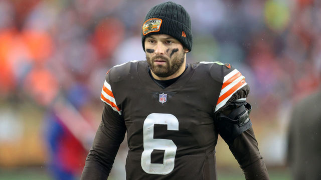 CLEVELAND, OH - NOVEMBER 21: Cleveland Browns quarterback Baker Mayfield (6) leaves the field following the National Football League game between the Detroit Lions and Cleveland Browns on November 21, 2021, at FirstEnergy Stadium in Cleveland, OH.