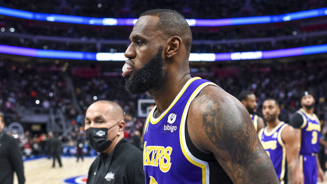 DETROIT, MICHIGAN - NOVEMBER 21: LeBron James #6 of the Los Angeles Lakers is ejected from the game during the third quarter of the game against the Detroit Pistons at Little Caesars Arena on November 21, 2021 in Detroit, Michigan.