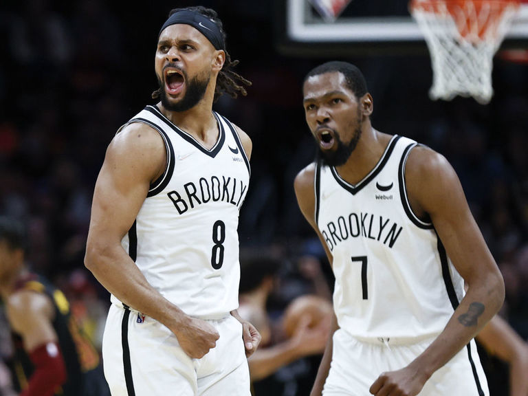 Durant scores 27, Nets get lift from rookie to down Cavs