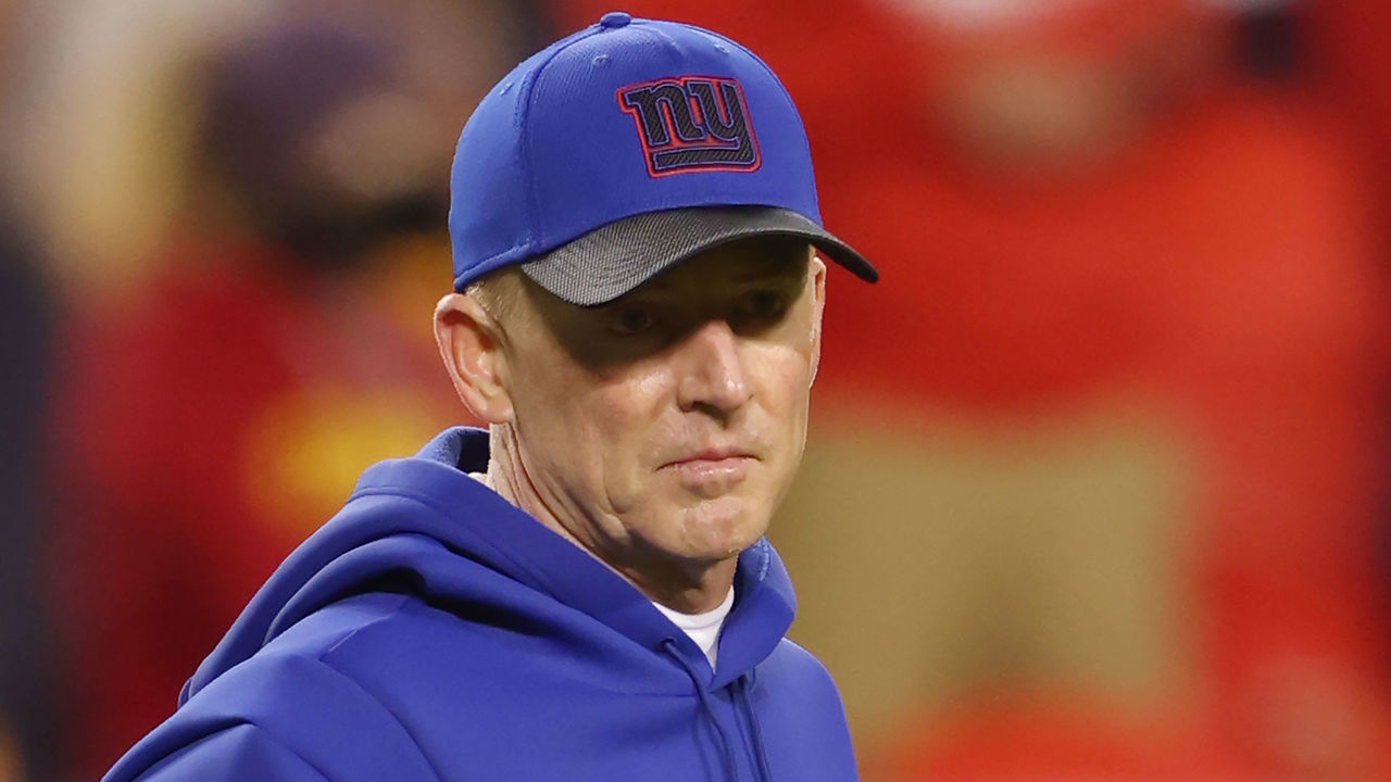 KANSAS CITY, MISSOURI - NOVEMBER 01: Offensive coordinator Jason Garrett of the New York Giants looks on before the game against the Kansas City Chiefs at Arrowhead Stadium on November 01, 2021 in Kansas City, Missouri.