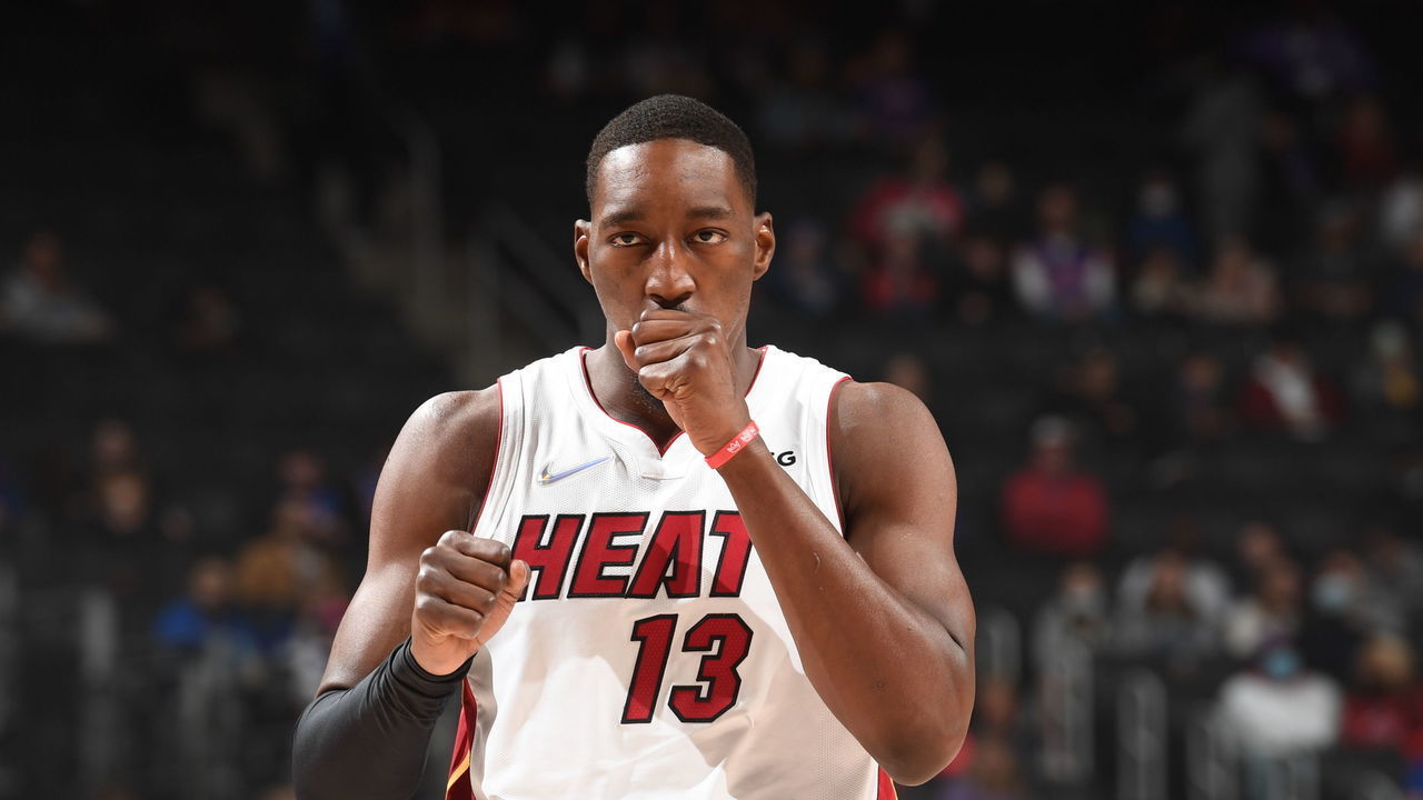 DETROIT, MI - NOVEMBER 23: Bam Adebayo #13 of the Miami Heat looks on during the game against the Detroit Pistons on November 23, 2021 at Little Caesars Arena in Detroit, Michigan. NOTE TO USER: User expressly acknowledges and agrees that, by downloading and/or using this photograph, User is consenting to the terms and conditions of the Getty Images License Agreement. Mandatory Copyright Notice: Copyright 2021 NBAE