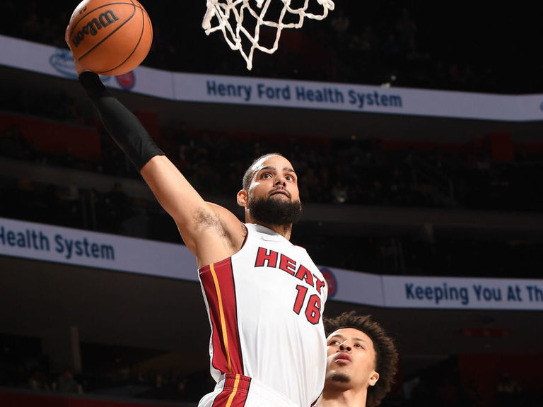 Report: Caleb Martin returning to Heat on 3-year, $20.5M deal - Vimarsana News