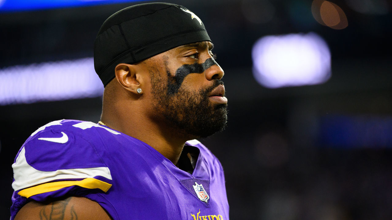 MINNEAPOLIS, MN - OCTOBER 31: Everson Griffen #97 of the Minnesota Vikings walks the sidelines before the game against the Dallas Cowboys at U.S. Bank Stadium on October 31, 2021 in Minneapolis, Minnesota.