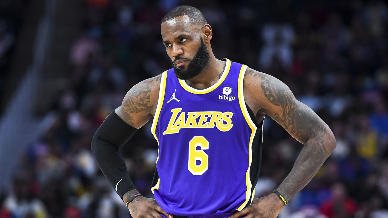 DETROIT, MICHIGAN - NOVEMBER 21: LeBron James #6 of the Los Angeles Lakers looks on against the Detroit Pistons during the second quarter of the game at Little Caesars Arena on November 21, 2021 in Detroit, Michigan.