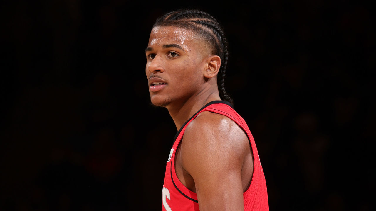 NEW YORK, NY - NOVEMBER 20: Jalen Green #0 of the Houston Rockets looks on during the game against the New York Knicks on November 20, 2021 at Madison Square Garden in New York City, New York. Mandatory Copyright Notice: Copyright 2021 NBAE