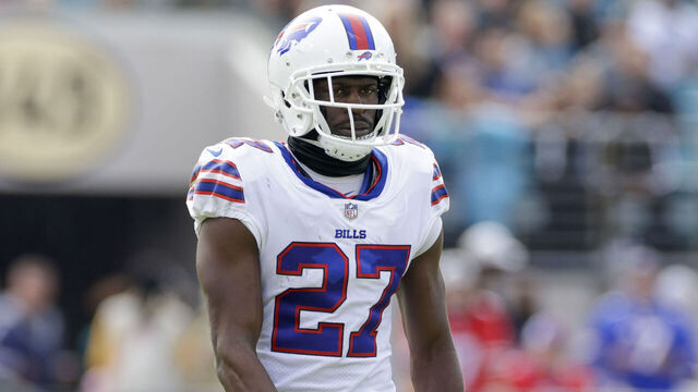 JACKSONVILLE, FL - NOVEMBER 07: Buffalo Bills cornerback Tre'Davious White (27) during the game between the Buffalo Bills and the Jacksonville Jaguars on November 7, 2021 at TIAA Bank Field in Jacksonville, FL.