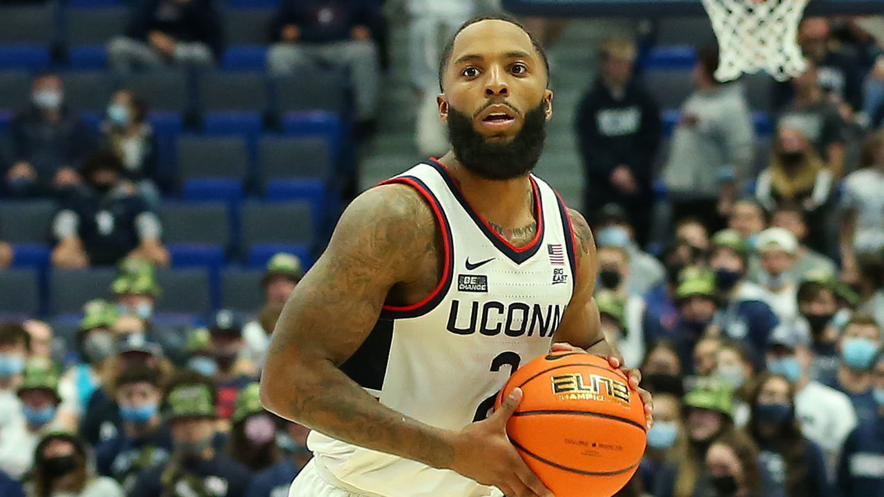 STORRS, CT - NOVEMBER 13: UConn Huskies guard R.J. Cole (2) with the ball during a college basketball game between Coppin State Eagles and UConn Huskies on November 13, 2021, at XL Center in Hartford, CT.