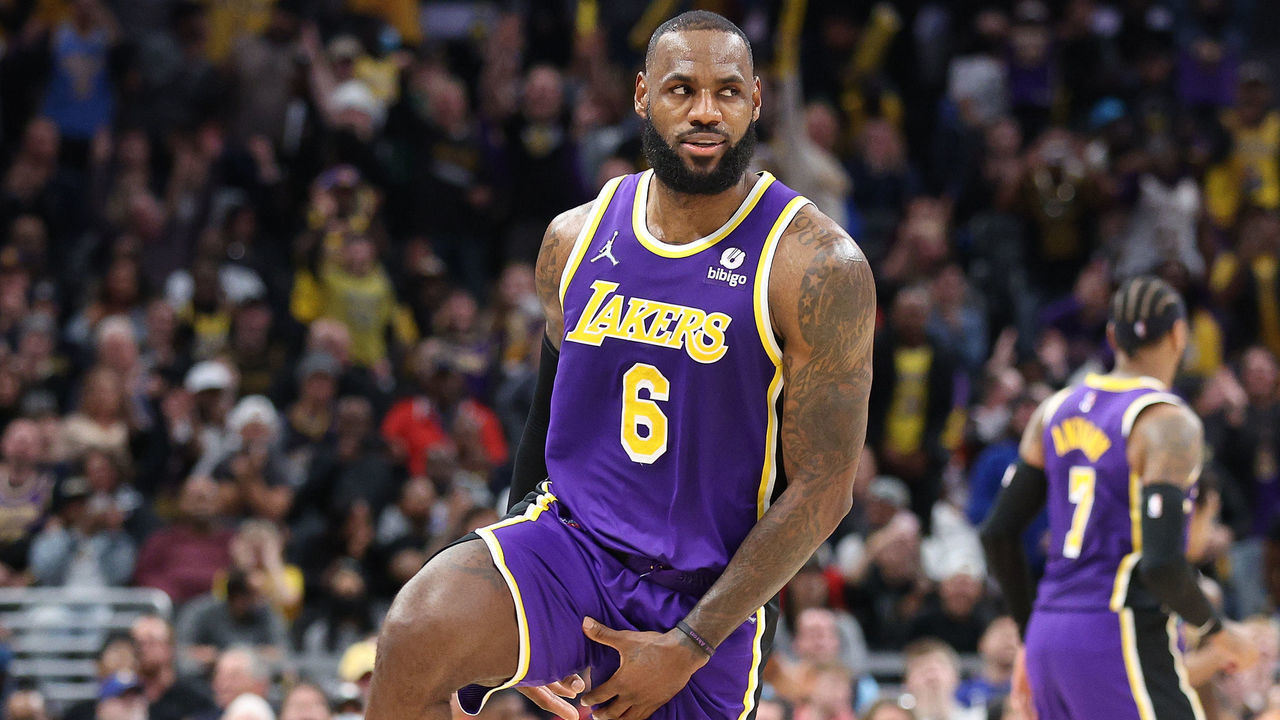 INDIANAPOLIS, INDIANA - NOVEMBER 24: LeBron James #6 of the Los Angeles Lakers celebrates in the 124-116 OT win against the Indiana Pacers at Gainbridge Fieldhouse on November 24, 2021 in Indianapolis, Indiana.
