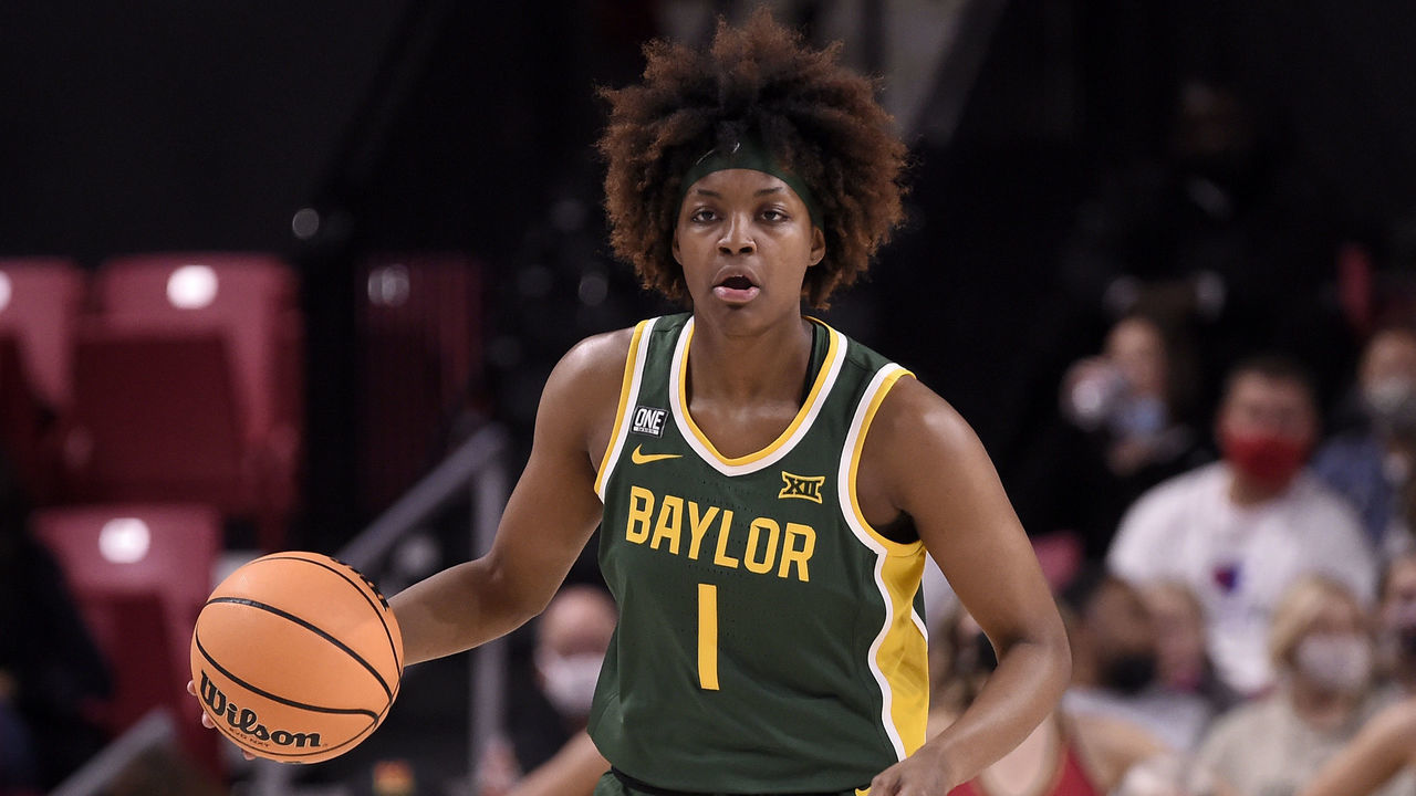 COLLEGE PARK, MARYLAND - NOVEMBER 21: NaLyssa Smith #1 of the Baylor Lady Bears handles the ball against the Maryland Terrapins at Xfinity Center on November 21, 2021 in College Park, Maryland.