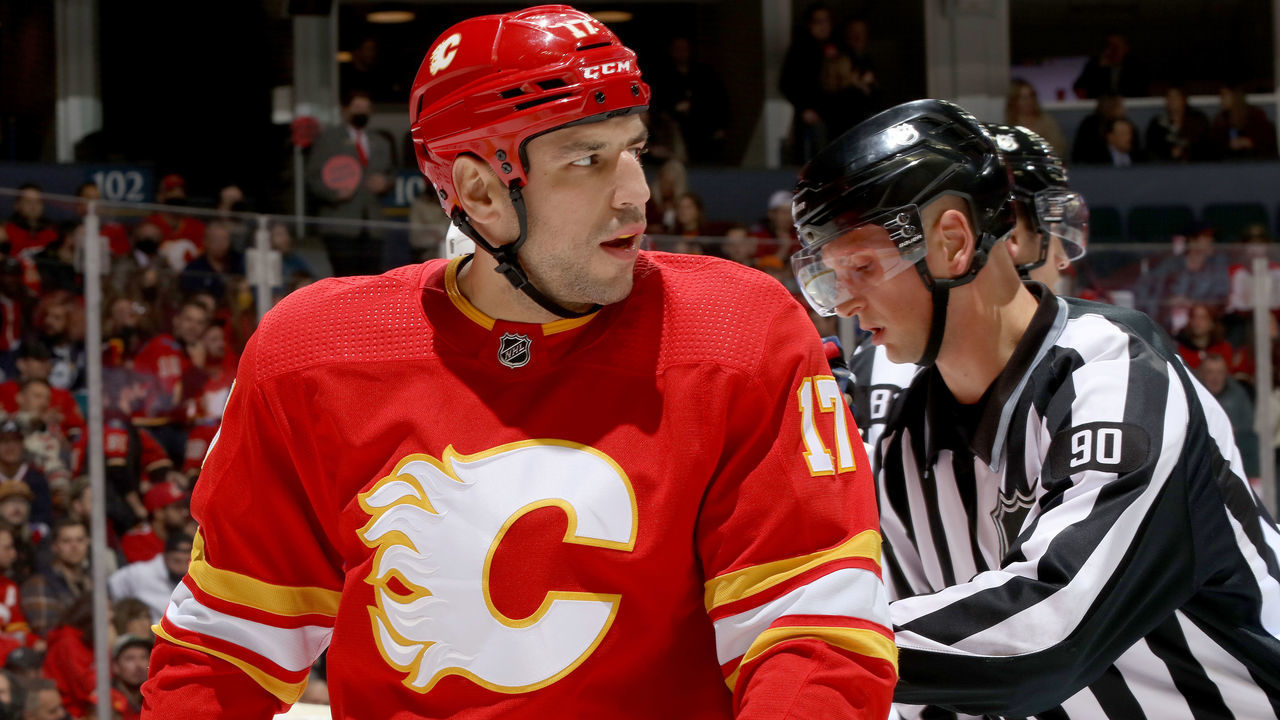 CALGARY, ALBERTA - NOVEMBER 06: Milan Lucic #17 of the Calgary Flames plays against the New York Rangers at Scotiabank Saddledome on November 06, 2021 in Calgary, Alberta.